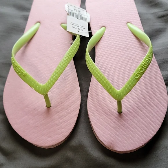chatties Shoes Chatties Flip Flops Size 78 Poshmark